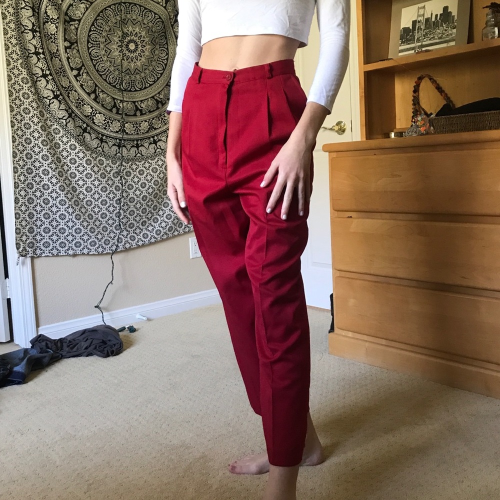 Red high waisted pants - Picture 4 of 7